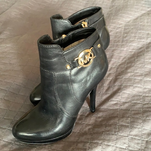 Michael Kors Shoes - Michael Kors black booties
